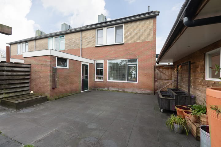 Foto 38 van Meester de Vriesstraat 31