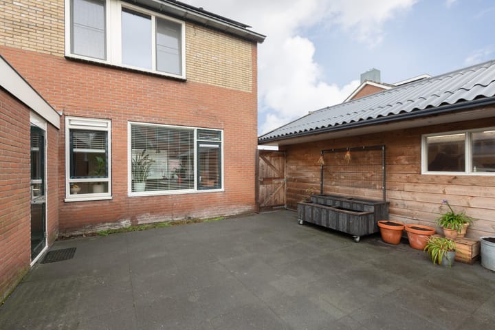 Foto 39 van Meester de Vriesstraat 31