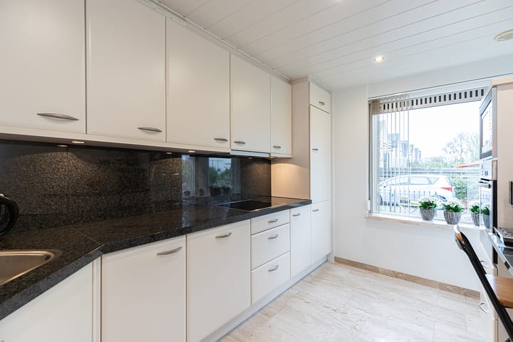 Photo 3 of Hazelaarhof 35