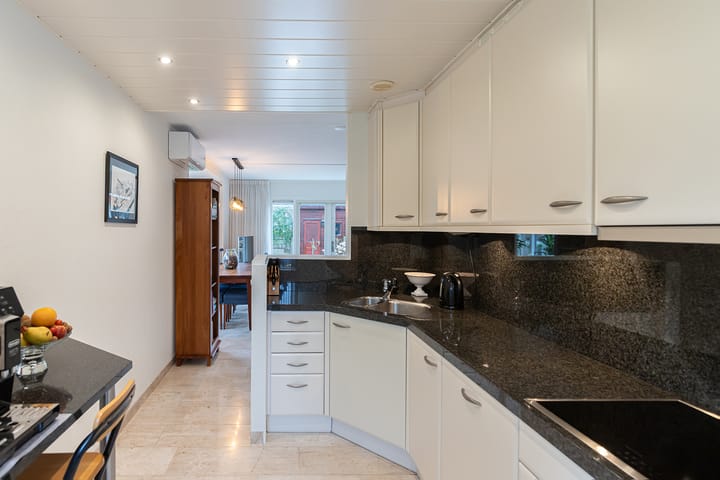 Photo 16 of Hazelaarhof 35