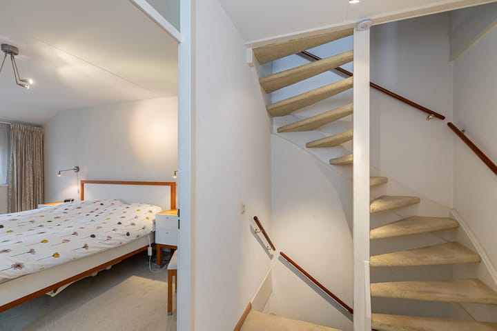 Photo 17 of Hazelaarhof 35