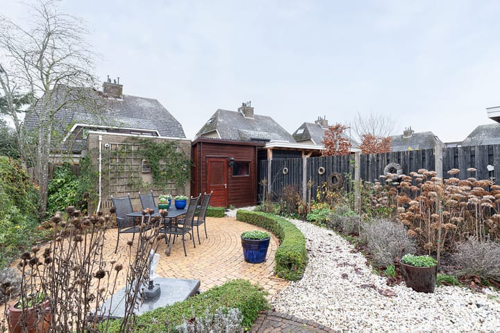 Photo 28 of Hazelaarhof 35