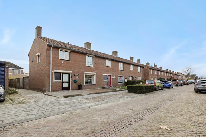 Foto 31 van Teugenaarsstraat 83