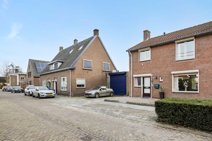 Foto 34 van Teugenaarsstraat 83