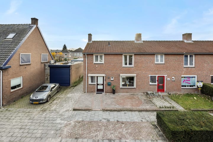 Foto 36 van Teugenaarsstraat 83