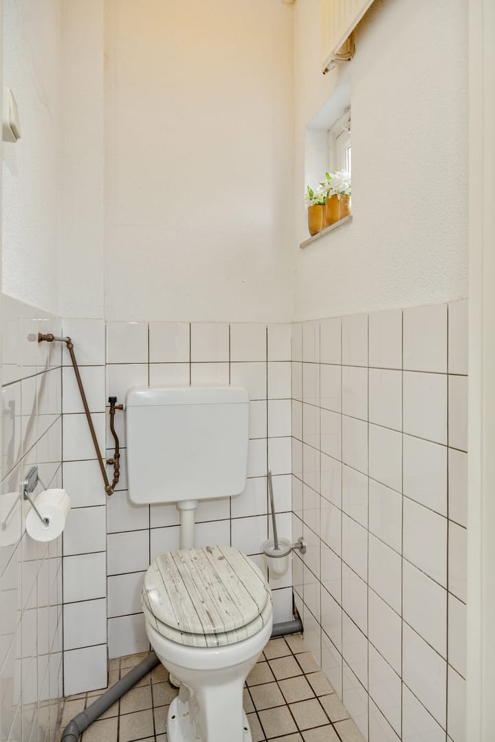 Foto 12 van Teugenaarsstraat 83