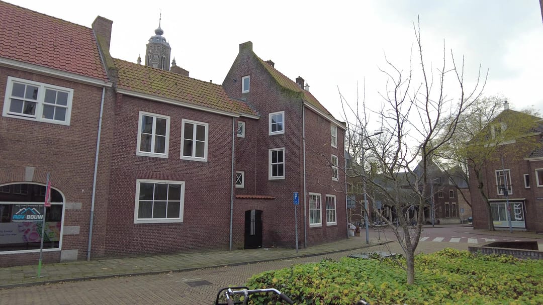 Foto 1 van Bachtensteene 4