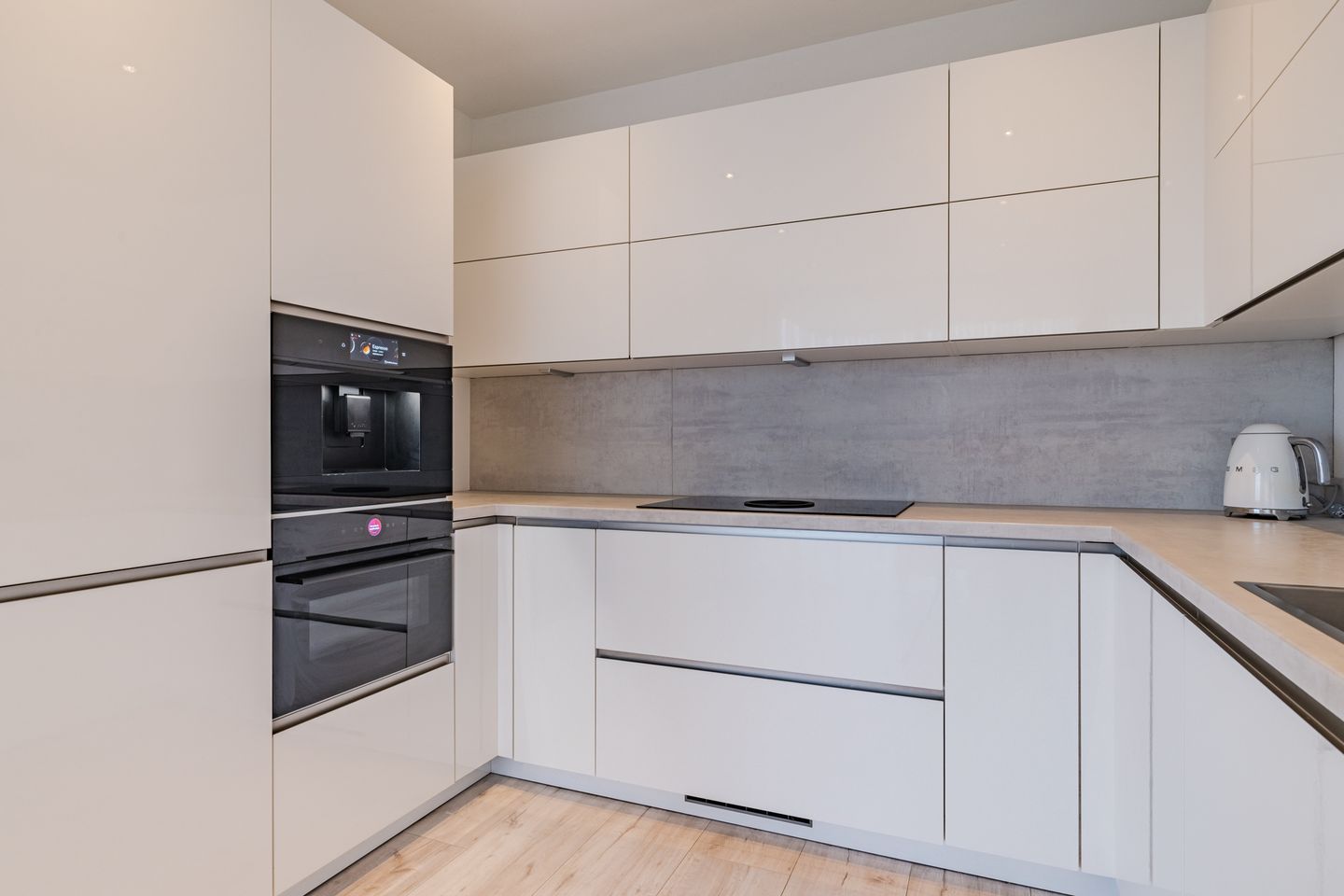 Foto 4 van Veenbesstraat 418