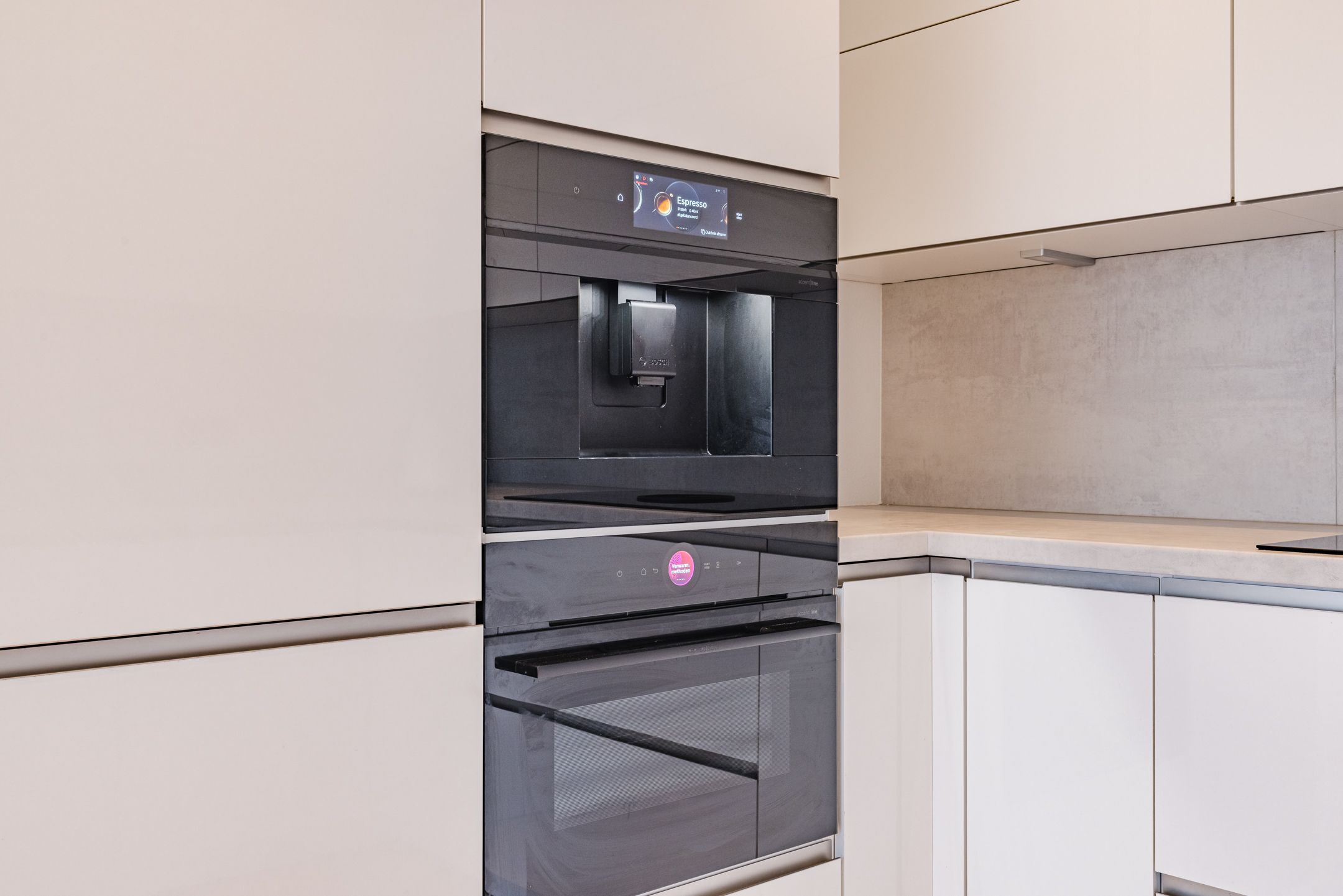 Foto 12 van Veenbesstraat 418