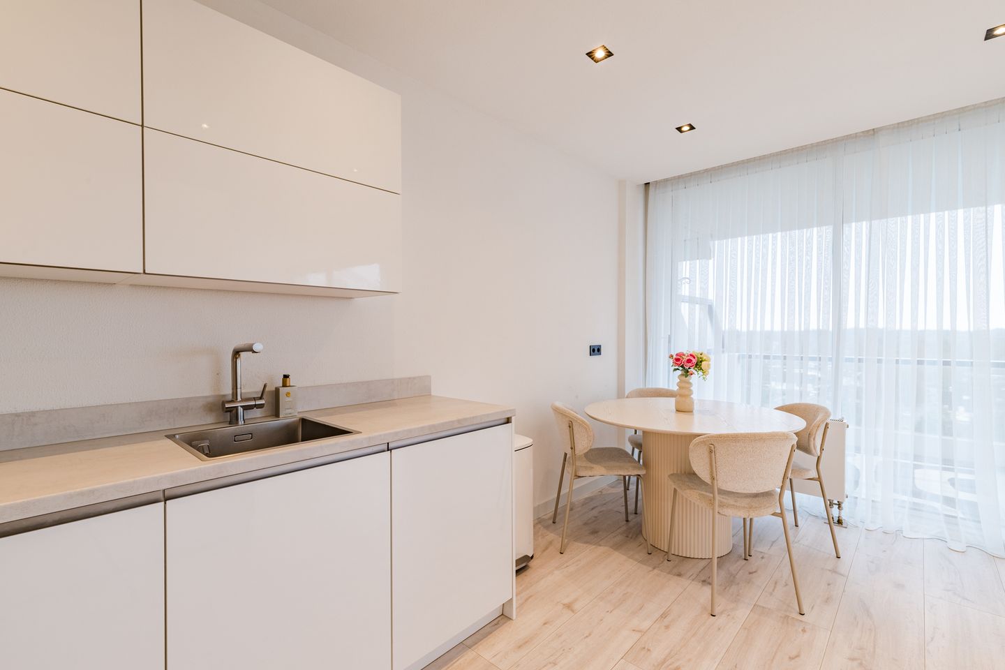 Foto 14 van Veenbesstraat 418