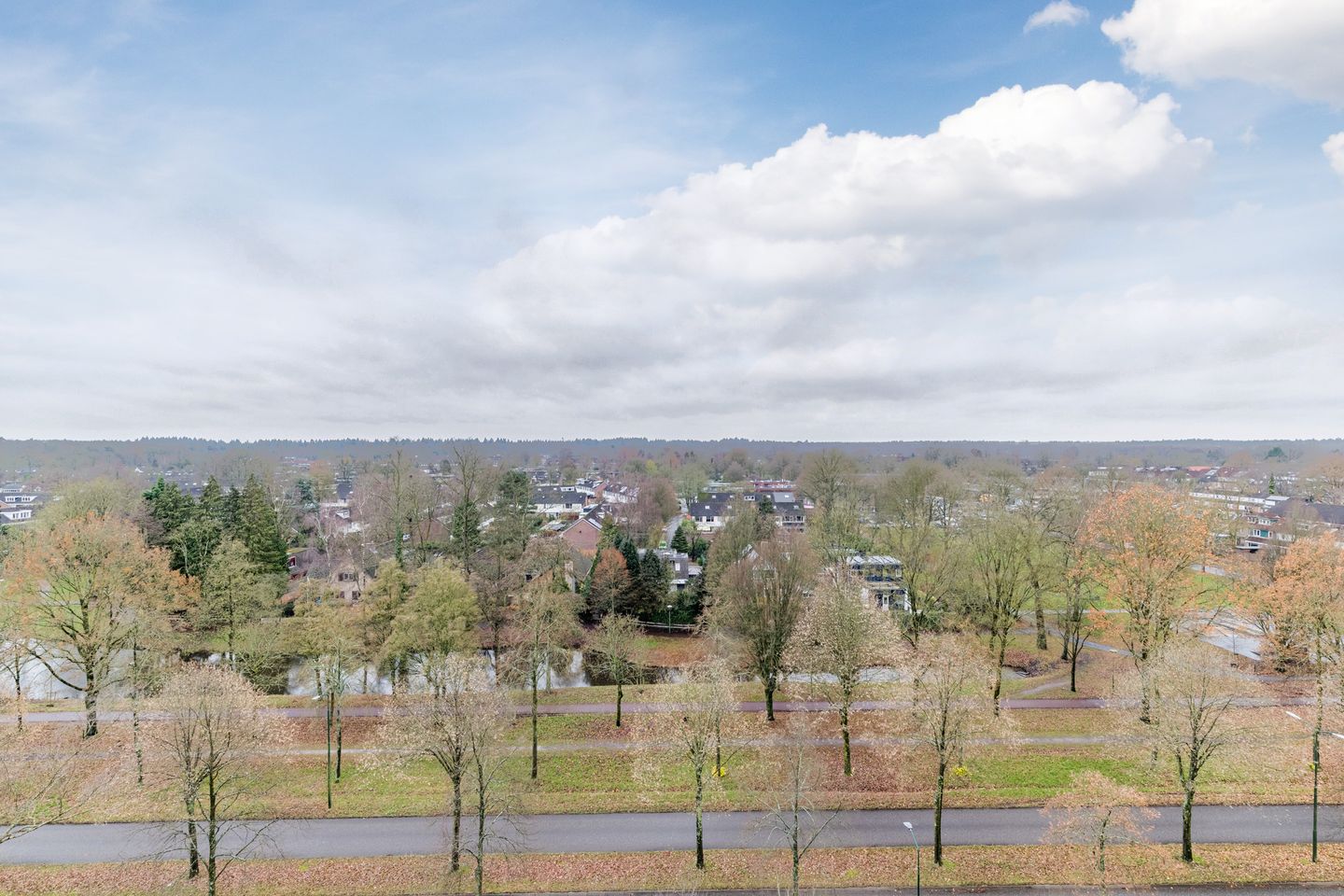 Foto 34 van Veenbesstraat 418