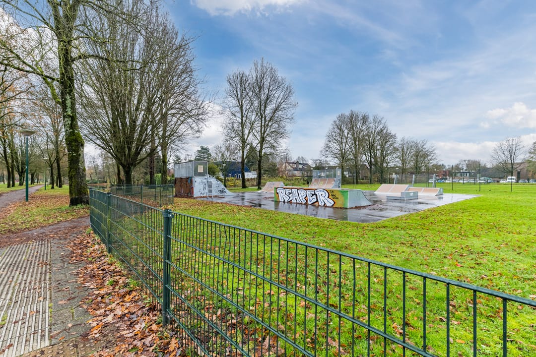 Foto 41 van Veenbesstraat 418