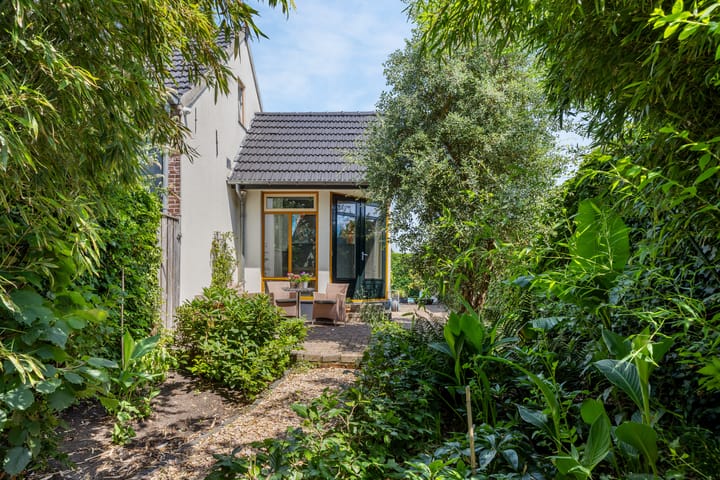 Foto 38 van Luciusstraat 13