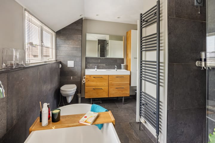 Foto 30 van Luciusstraat 13