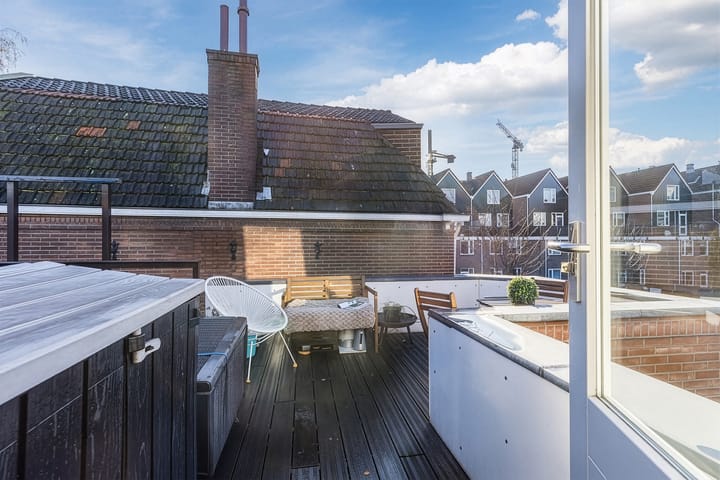 Foto 22 van Tolstoistraat 47