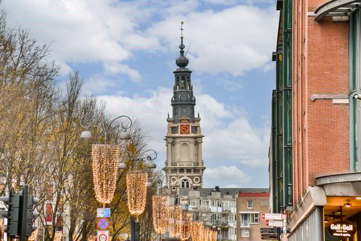 Photo 56 of Muiderstraat 8-H