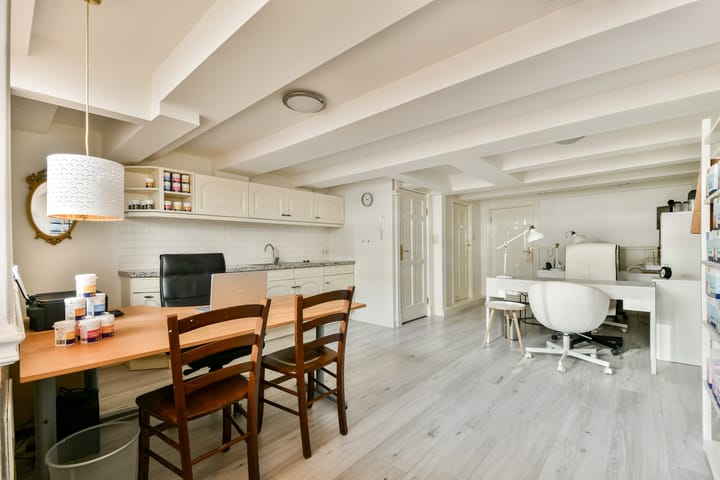 Photo 54 of Muiderstraat 8-H