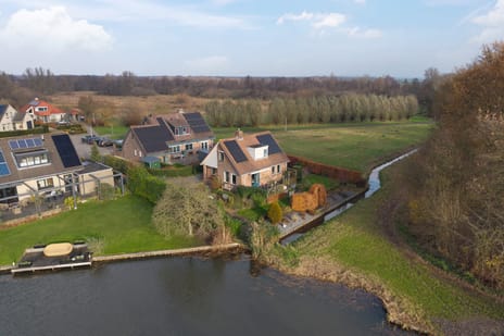 De Parnassia thumbnail