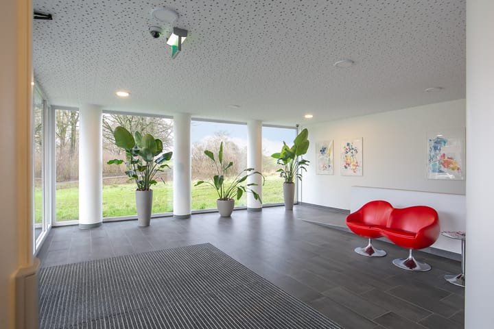 Photo 9 of Veerpolderstraat 15-10