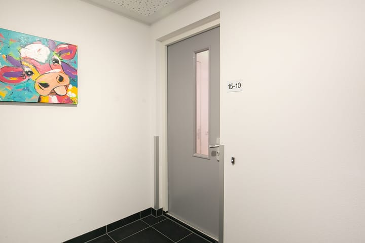 Photo 10 of Veerpolderstraat 15-10