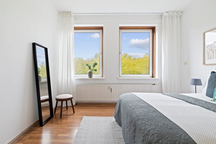 Photo 19 of Van Nijenrodeweg 778