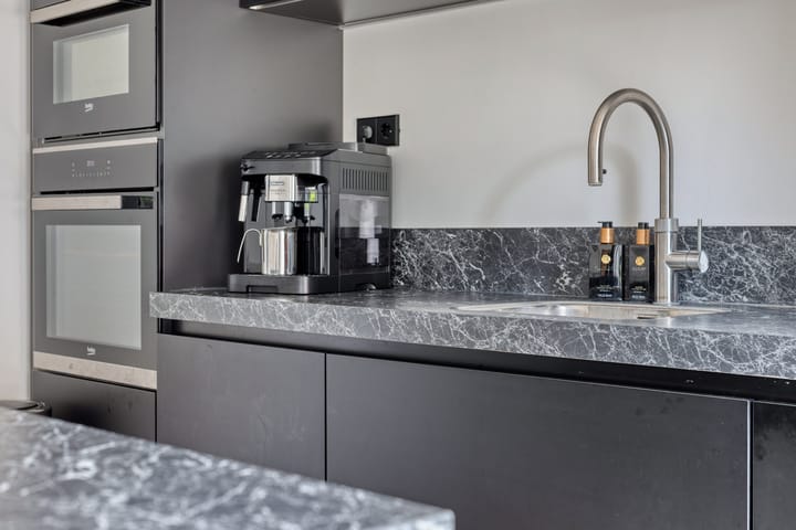 Foto 10 van Carry van Bruggenweg 7