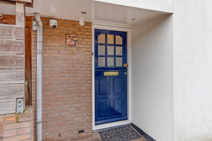 Photo 3 of Carry van Bruggenweg 7