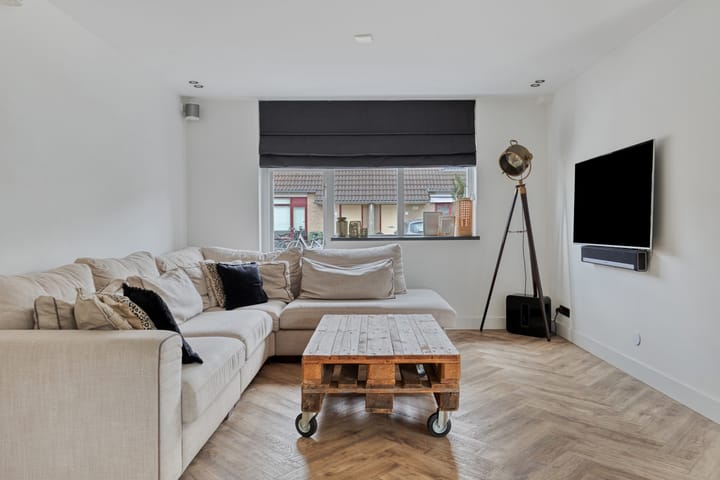 Foto 19 van Carry van Bruggenweg 7