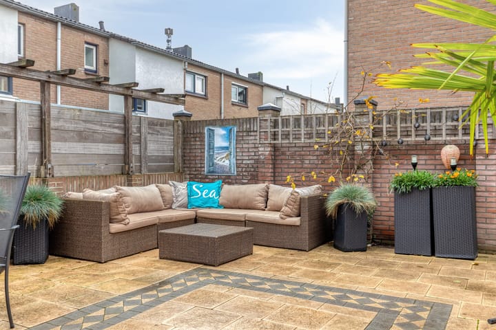 Foto 21 van Carry van Bruggenweg 7