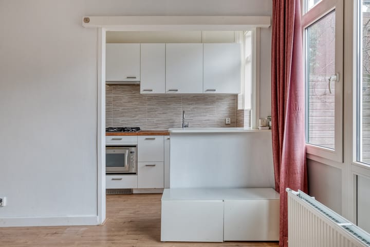 Photo 9 of Sweelinckstraat 81