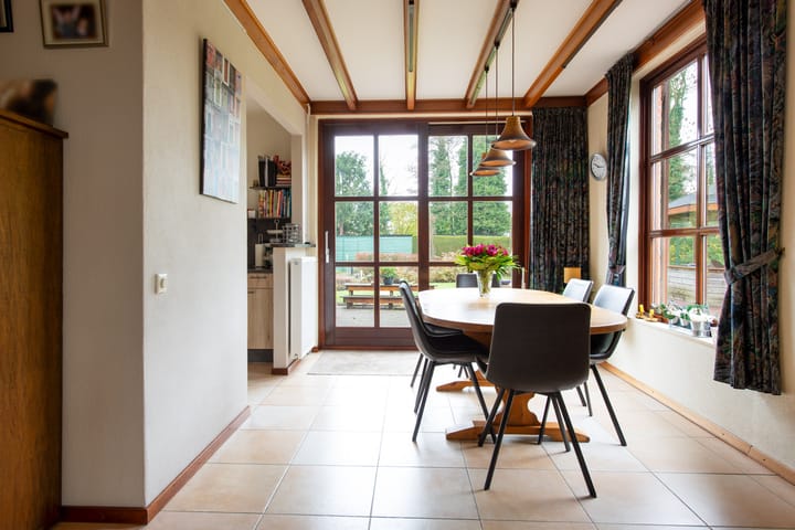 Foto 9 van Moleneind 11