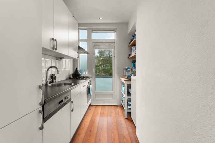 Photo 3 of Vreeswijkstraat 354