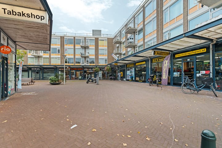 Photo 20 of Vreeswijkstraat 354