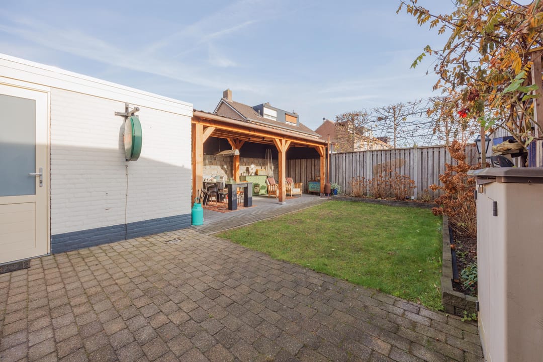 Photo 2 of Burg Cremersstraat 60