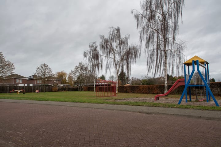 Photo 10 of De Spar 28