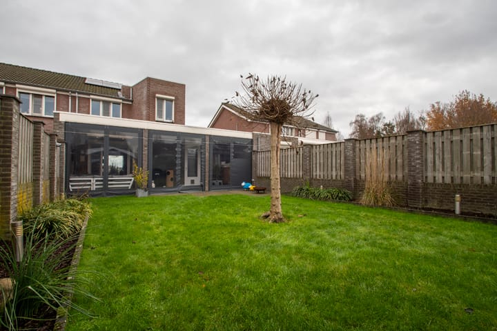 Photo 26 of De Spar 28