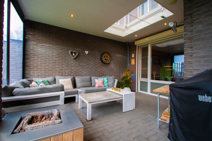 Photo 29 of De Spar 28