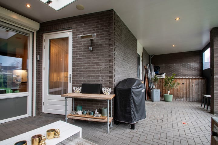 Photo 30 of De Spar 28