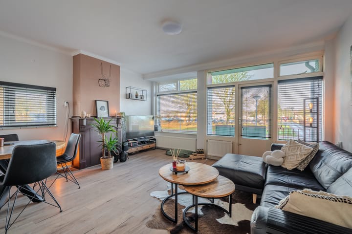 Photo 2 of Jachtlaan 30