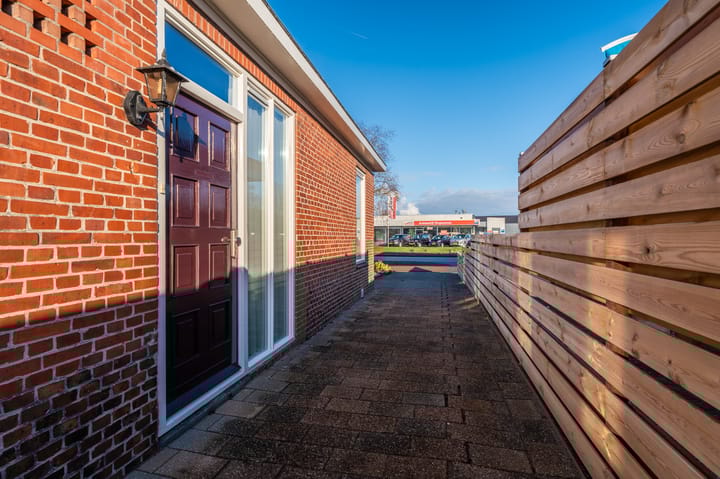 Foto 14 van Farmsumerweg 58