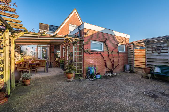 Foto 17 van Farmsumerweg 58