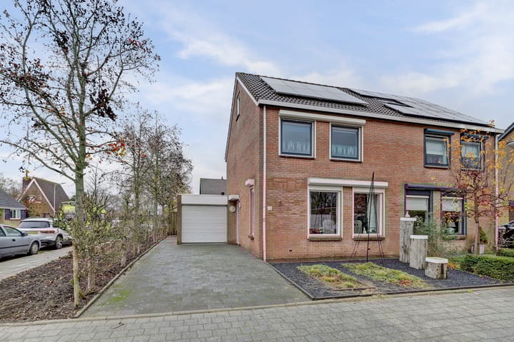 Foto 2 van Zwartebessestraat 48