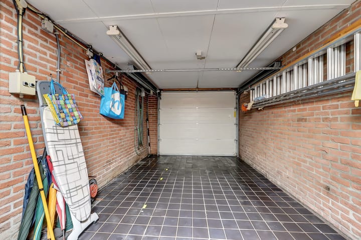 Foto 31 van Zwartebessestraat 48