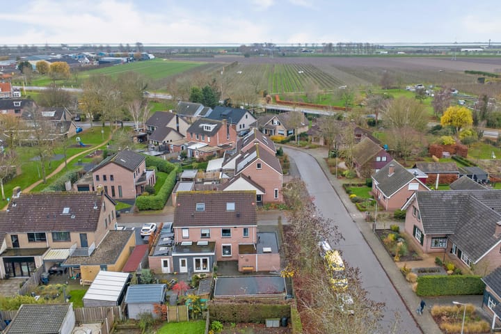 Foto 36 van Zwartebessestraat 48