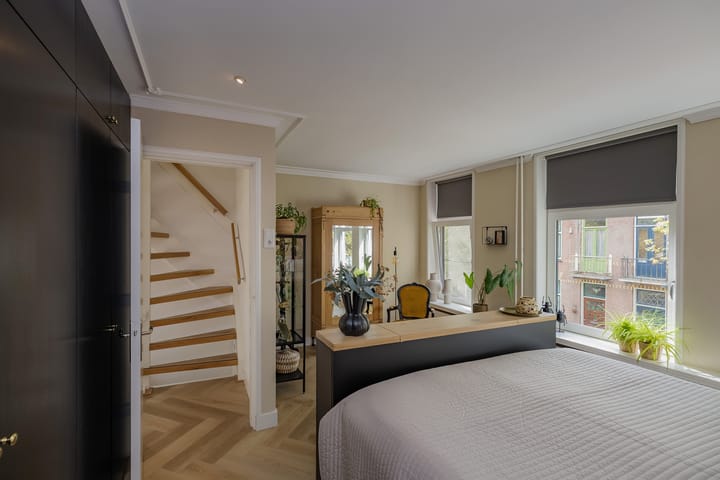 Photo 39 of Soendastraat 51