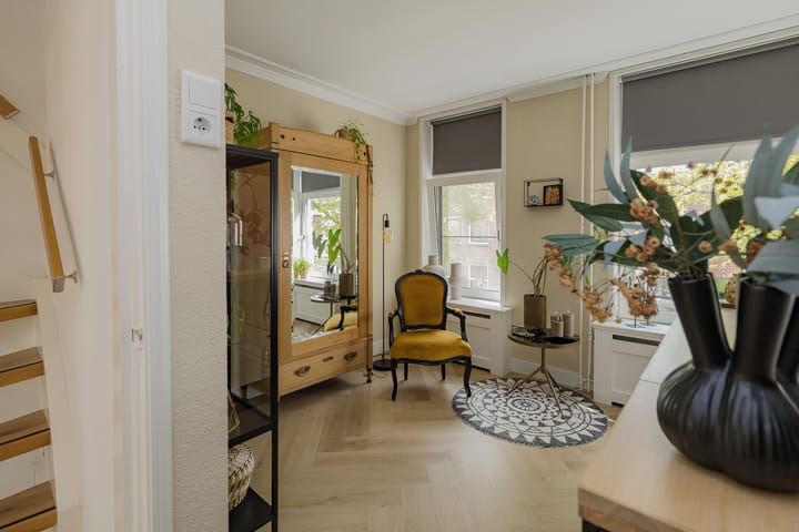 Photo 40 of Soendastraat 51