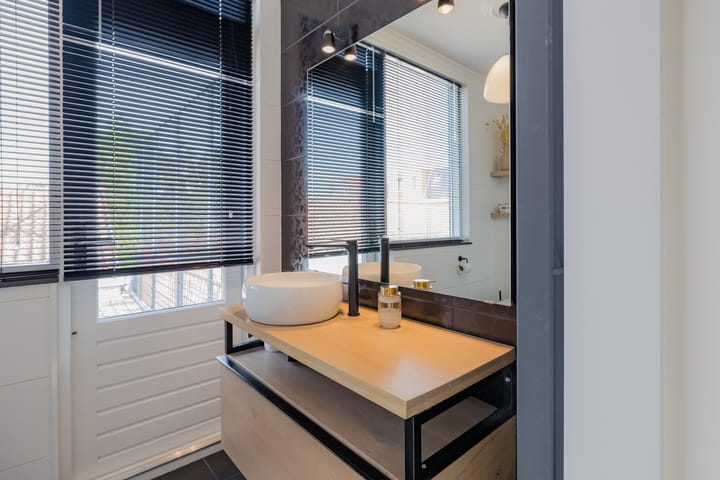 Photo 50 of Soendastraat 51