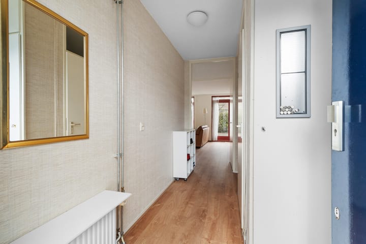 Photo 8 of Simon van Collemstraat 56