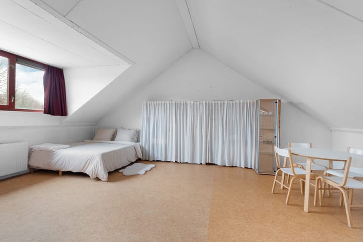 Photo 40 of Simon van Collemstraat 56