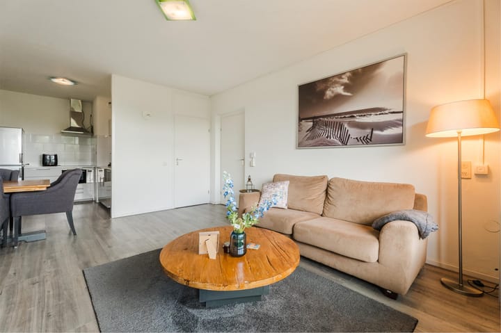 Photo 18 of Zwanenveld 8323